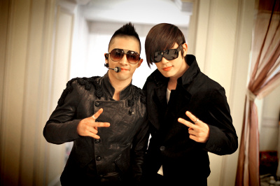 Picture Requests - Page 6 Taeyang_se7en_101209