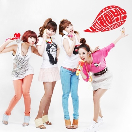 2NE1 surpasses SNSD to be #1 on Monkey3 weekly chart 201002091104311002_1